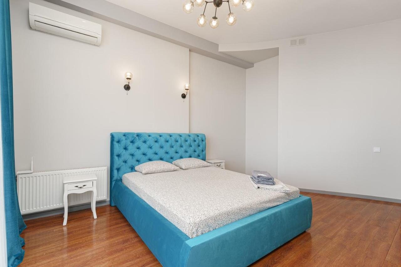 Arcadia Palace 2-Bedrooms Apartment With Terrace Odesa Exterior photo